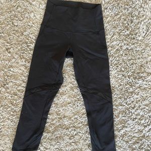 Lululemon Cropped Leggings